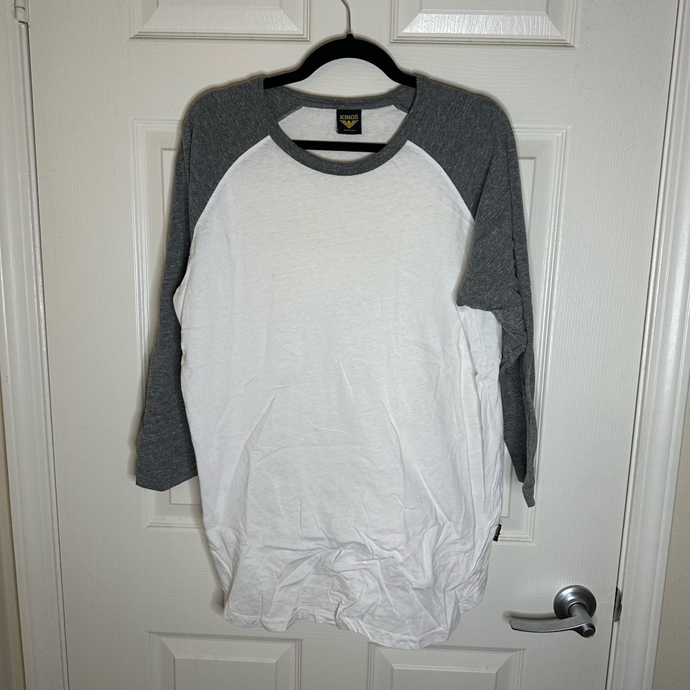 Kings grey/white long sleeve baseball tee - men’s size L